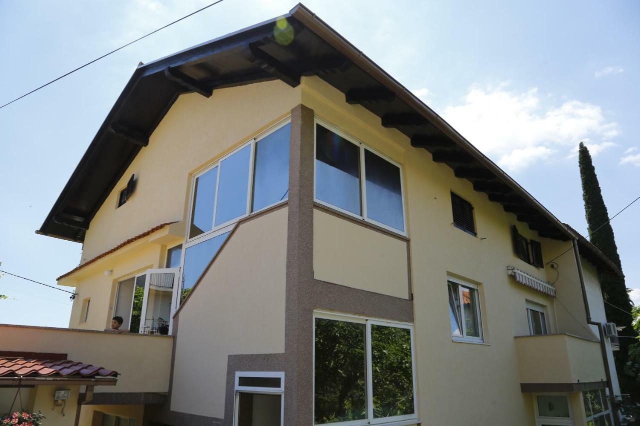 Niksa Apartment Rijeka Exterior foto