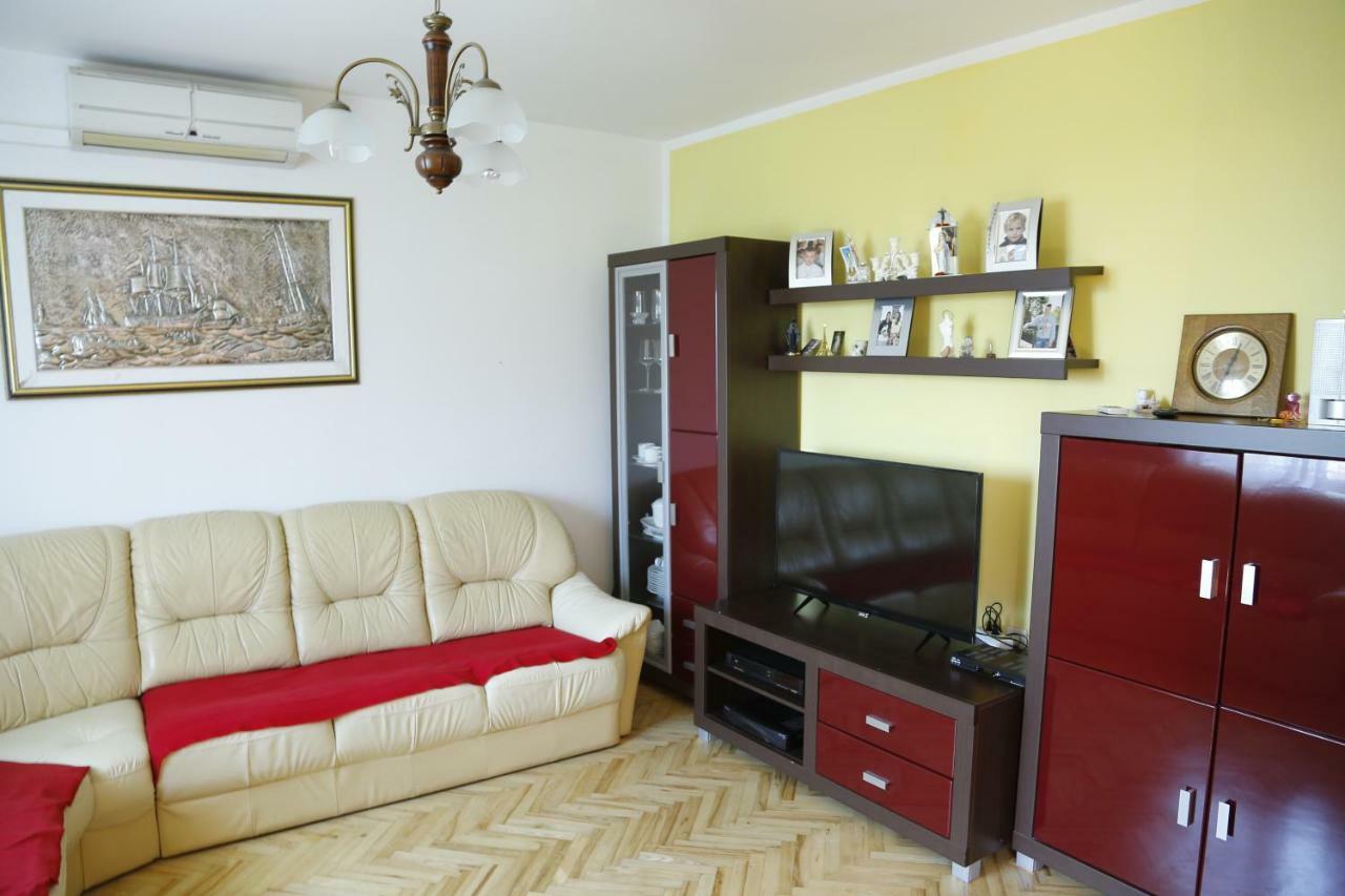 Niksa Apartment Rijeka Exterior foto